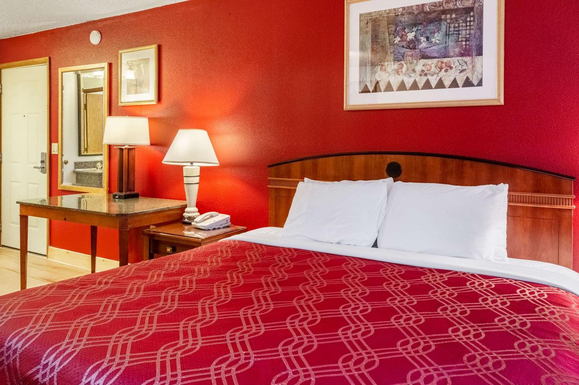 Econo Lodge Inn & Suites Madras Kültér fotó