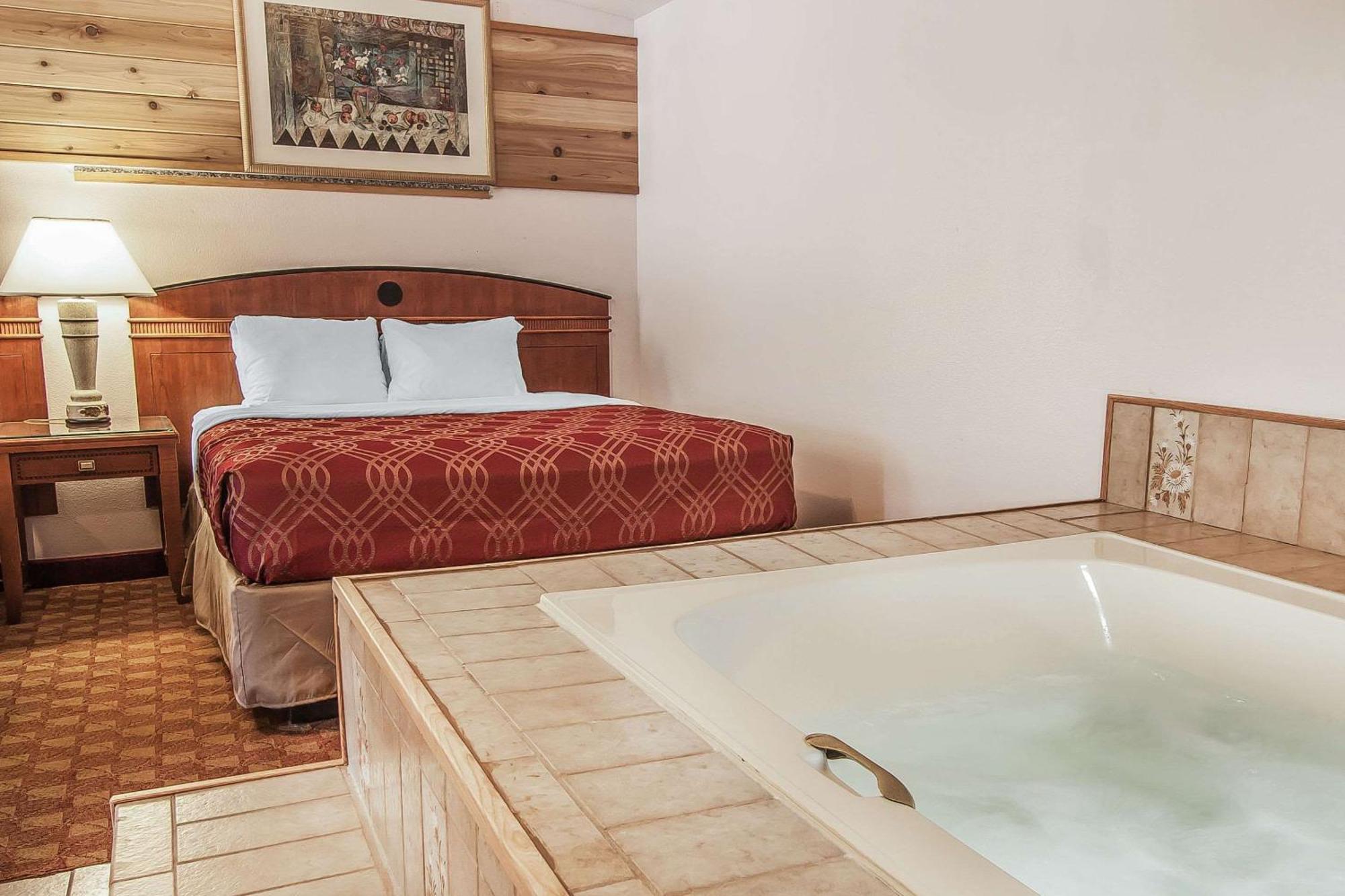 Econo Lodge Inn & Suites Madras Kültér fotó