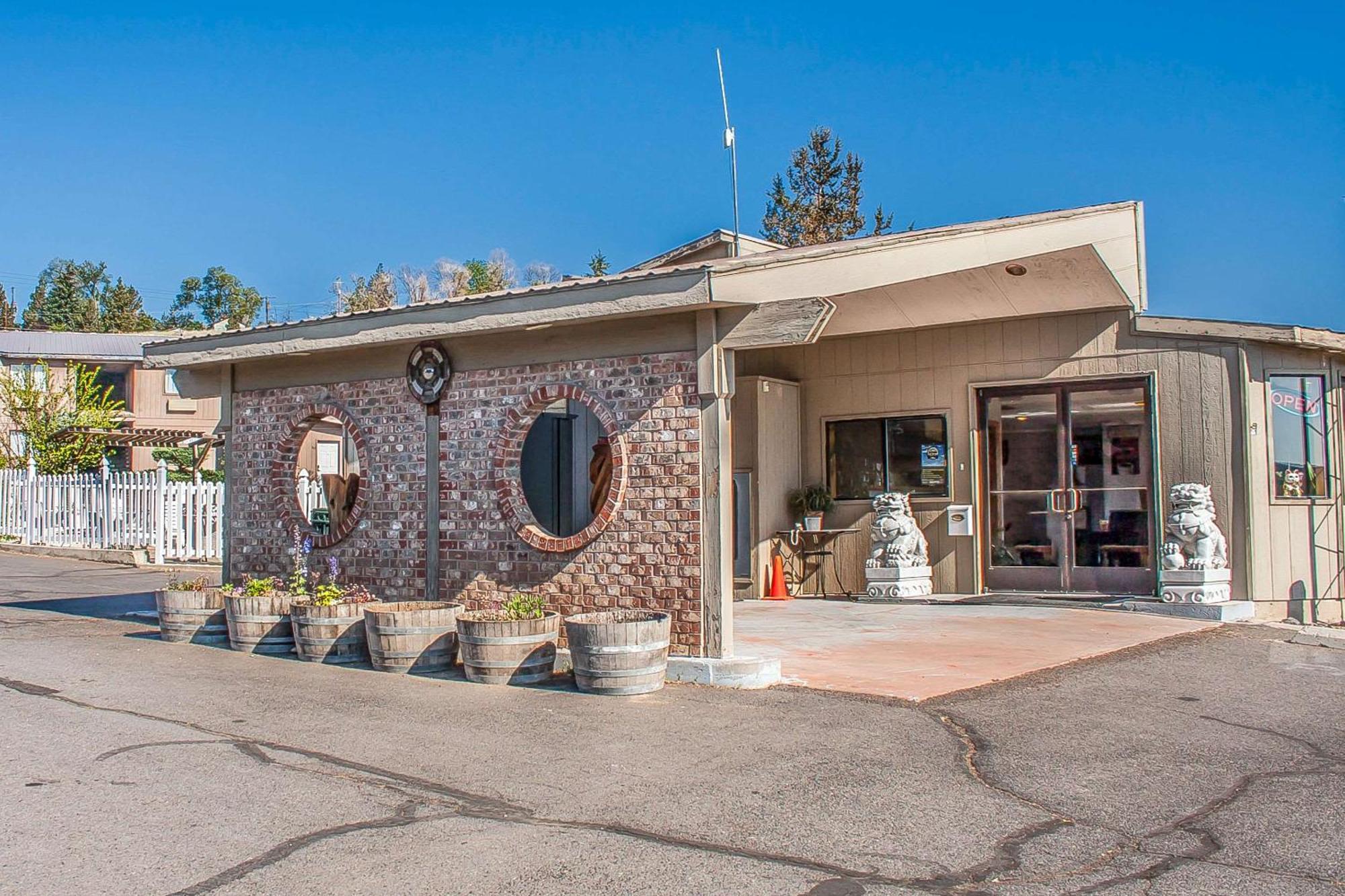 Econo Lodge Inn & Suites Madras Kültér fotó